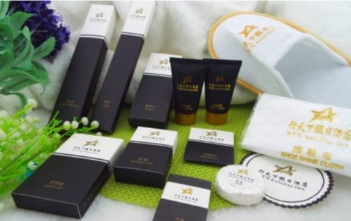 酒店住宿新風尚 自帶“六小件”，環保又安心